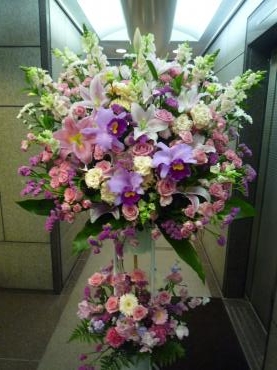 御祝スタンド、御注文ありがとうございました。｜「銀座ニューフラワー」　（東京都中央区の花キューピット加盟店 花屋）のブログ