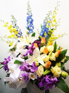 御祝アレンジメント、御注文ありがとうございました。｜「銀座ニューフラワー」　（東京都中央区の花キューピット加盟店 花屋）のブログ