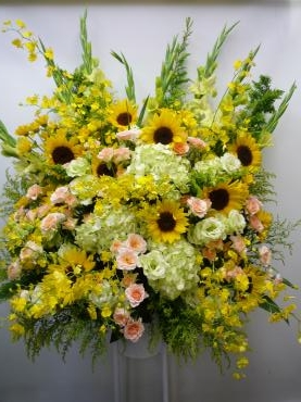 個展開催、御祝スタンド・ご注文ありがとうございました。｜「銀座ニューフラワー」　（東京都中央区の花キューピット加盟店 花屋）のブログ