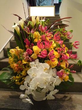 会社設立記念アレンジメント、ご注文ありがとうございました。｜「銀座ニューフラワー」　（東京都中央区の花キューピット加盟店 花屋）のブログ