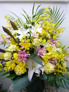 御祝アレンジメント・ご注文ありがとうございました。｜「銀座ニューフラワー」　（東京都中央区の花キューピット加盟店 花屋）のブログ