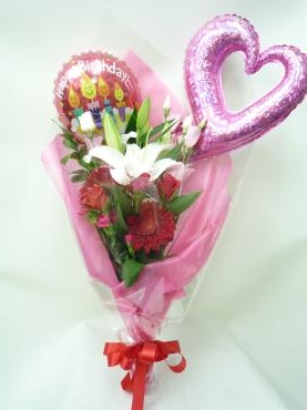 御誕生日Balloon花束、ご注文ありがとうございます。｜「銀座ニューフラワー」　（東京都中央区の花キューピット加盟店 花屋）のブログ