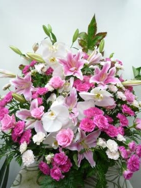 御祝アレンジメント、ご注文ありがとうございました。｜「銀座ニューフラワー」　（東京都中央区の花キューピット加盟店 花屋）のブログ