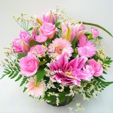 結婚記念日・御祝アレンジメント、ご注文ありがとうございました。｜「銀座ニューフラワー」　（東京都中央区の花キューピット加盟店 花屋）のブログ