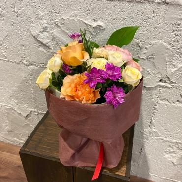 お誕生日お祝い・スタンドブーケ　ご注文ありがとうございました。｜「銀座ニューフラワー」　（東京都中央区の花キューピット加盟店 花屋）のブログ