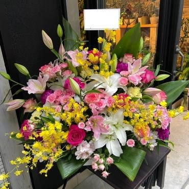 美容院OPEN　お祝いアレンジメントご注文ありがとうございました。｜「銀座ニューフラワー」　（東京都中央区の花キューピット加盟店 花屋）のブログ