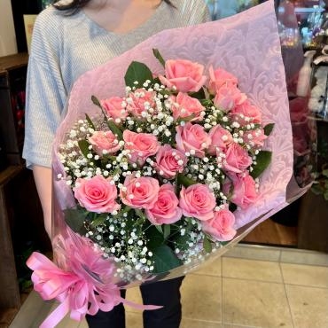 お誕生日御祝の花束、ご注文誠にありがとうございました。｜「銀座ニューフラワー」　（東京都中央区の花キューピット加盟店 花屋）のブログ