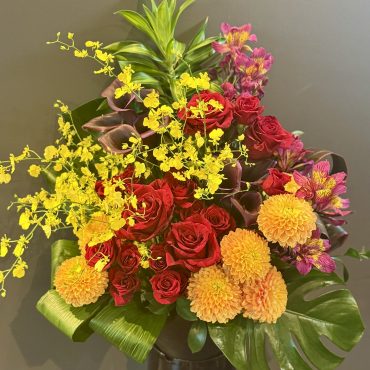 季節のお花で空間を華やかに｜「銀座ニューフラワー」　（東京都中央区の花キューピット加盟店 花屋）のブログ